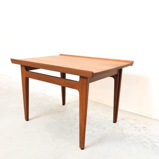 Finn Juhl bord i teak