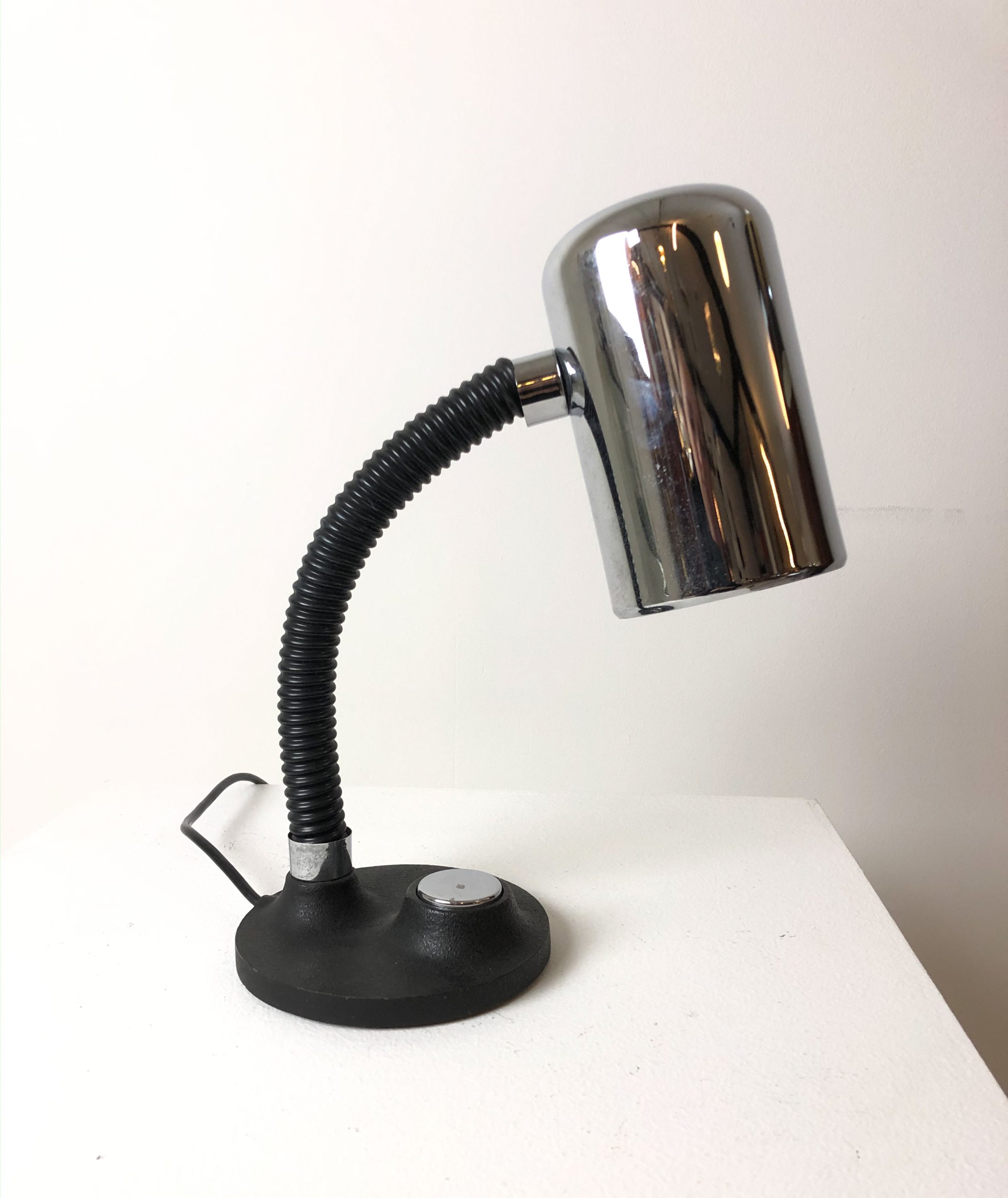 04CF030A-3E5E-4DE7-B87F-72081E067C62