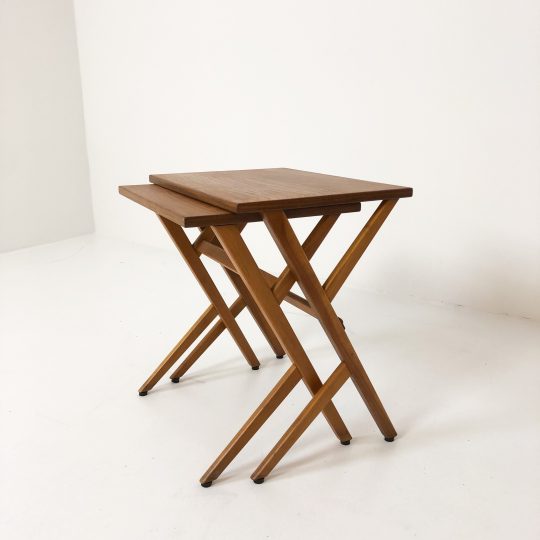 Satsbord 50-tal i teak