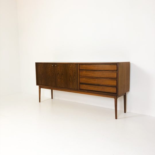 Sideboard i jakaranda
