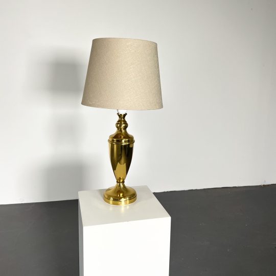 Nafa bordslampa