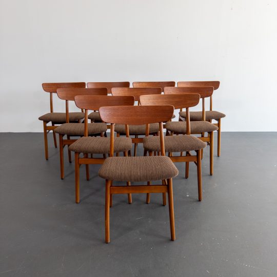 Danska stolar i teak och bok, 1960-tal