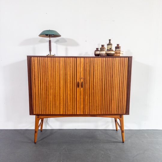 Skåp “Jalusier” av Westerbergs Möbler, Tranås (1956)