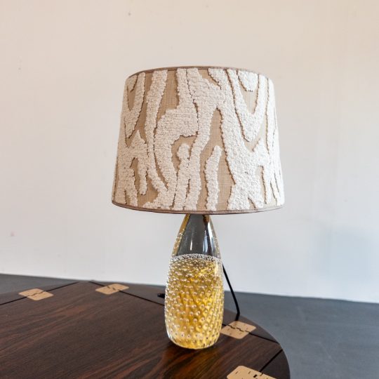 Bordslampa i glas med guldiga bubblor – Marcolin Art Crystal / FM Konstglas, Ronneby