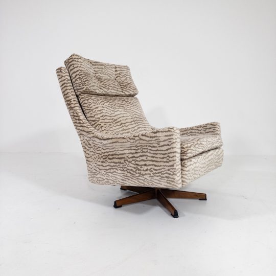 Ib Kofod Larsen fåtölj