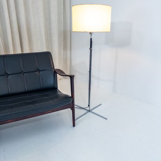 Hans Eichenberger Schweiz Golvlampa