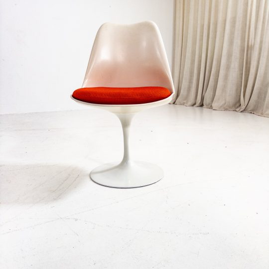 Eero Saarinen för Knoll