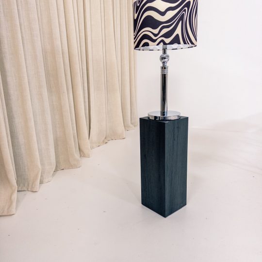 Stilren bordslampa i krom | Tyskland, 1970-tal